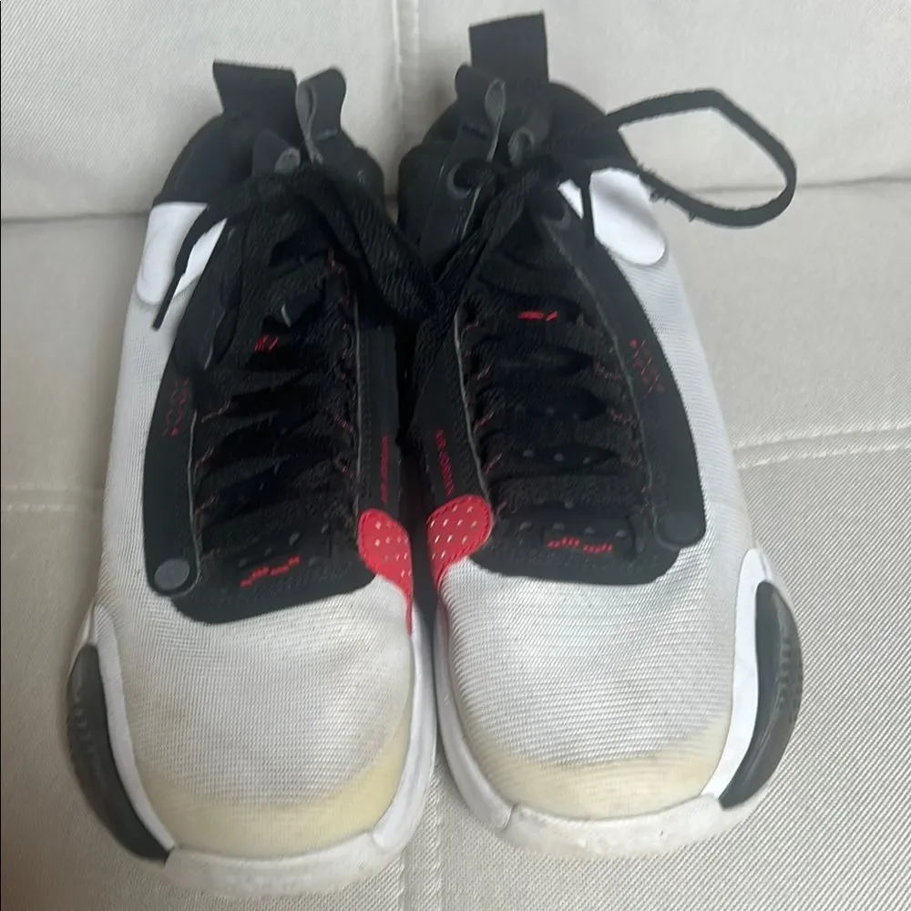 Nike stylish athletic